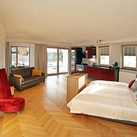Lebensart-am-see-elegante-ferienwohnung-see-lodge-direkt-am-see アパート *